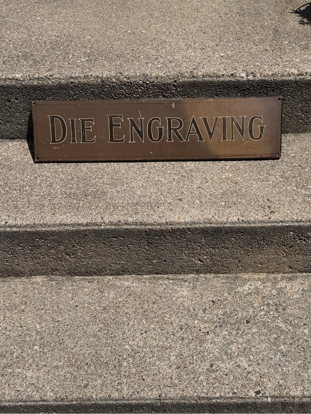 'DIE ENGRAVING' wooden vintage sign